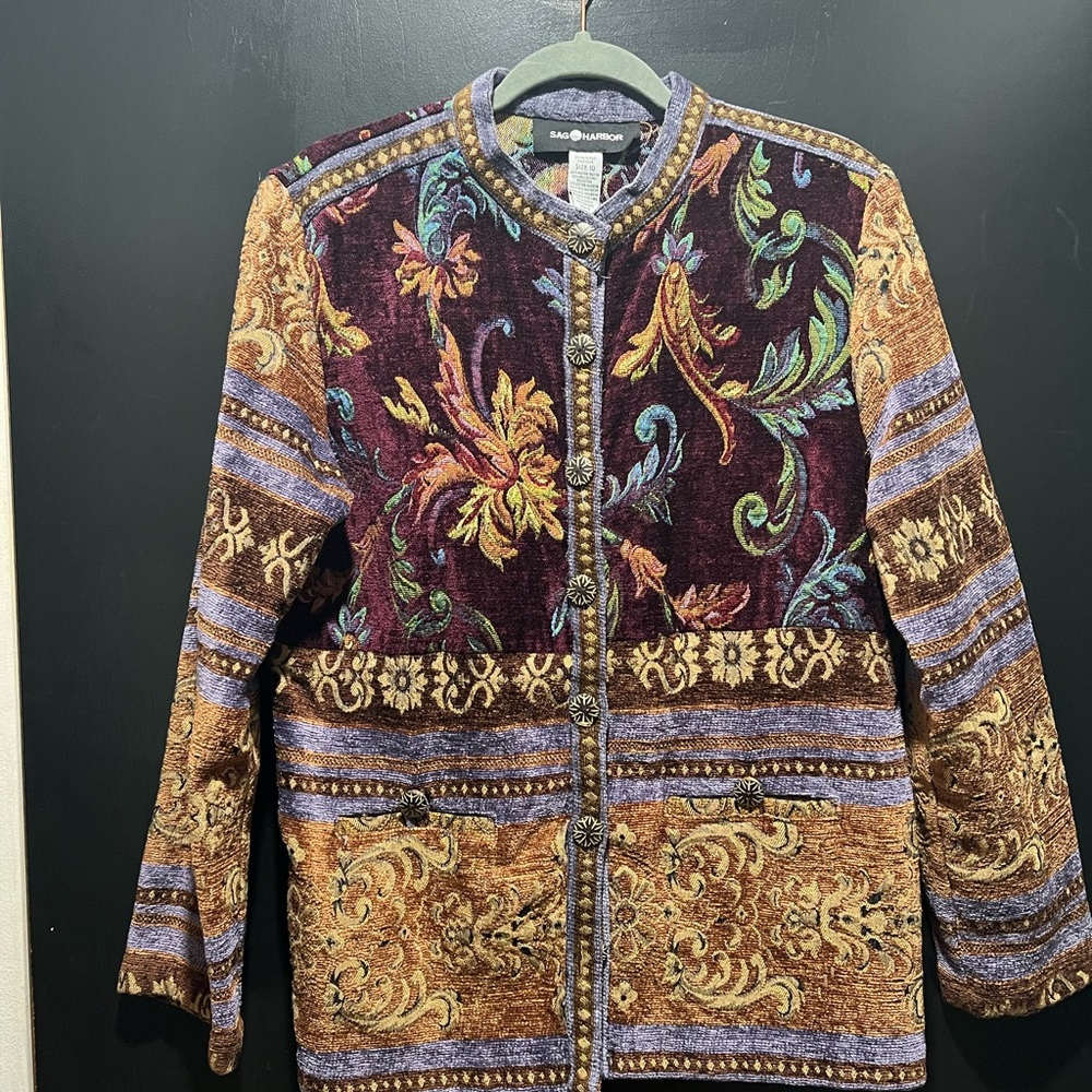 Sag Harbor Jacket Textured) Tapestry